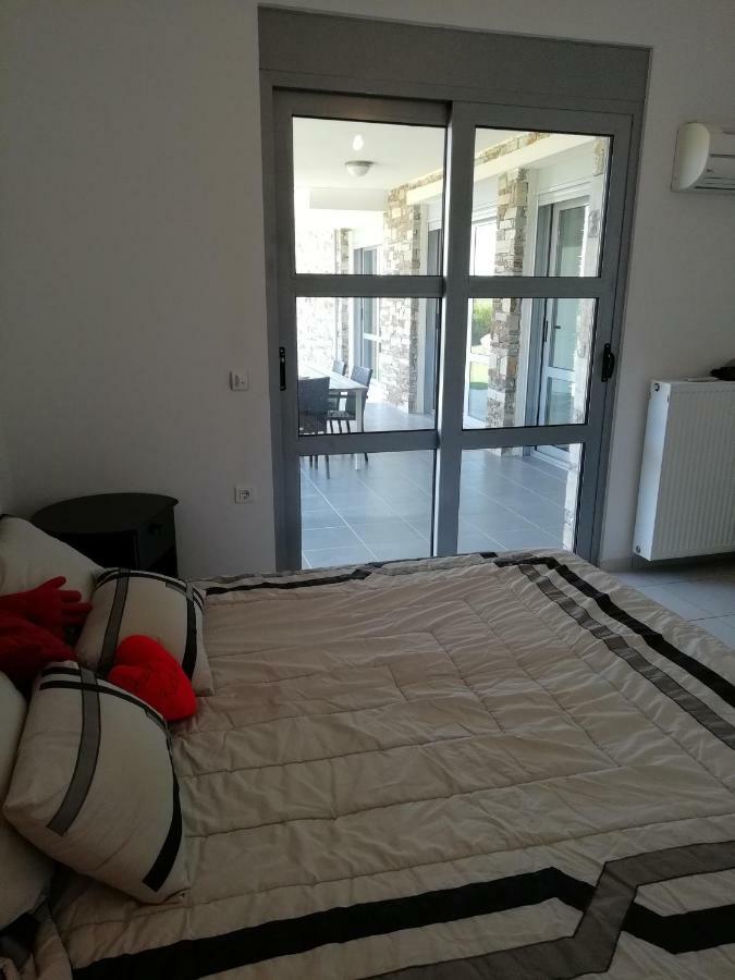 Dimitra Hotel Rafína Екстериор снимка